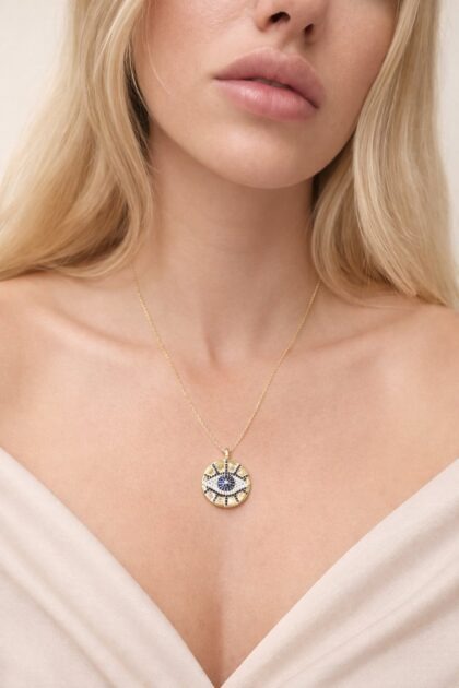 Zirkon taşlı nazar boncuklu altın kaplama madalyon kolye