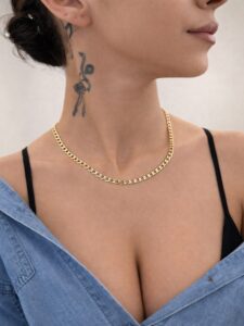 Gold Cuban Chain kalın zincir kolye, parlak premium gold kaplama, unisex modern zincir kolye detayı