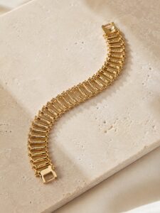 Xuping gold geometrik zincir bileklik, parlak polisajlı yüzey ve modern tasarımıyla kadın bileklik modeli.